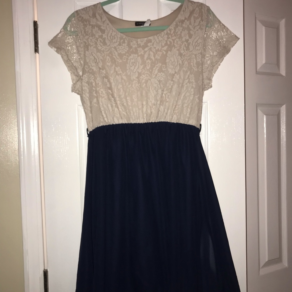 blue dress
